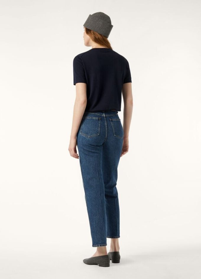 Angera Crewneck Angera Crewneck