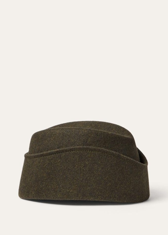 Angie Hat Angie Hat