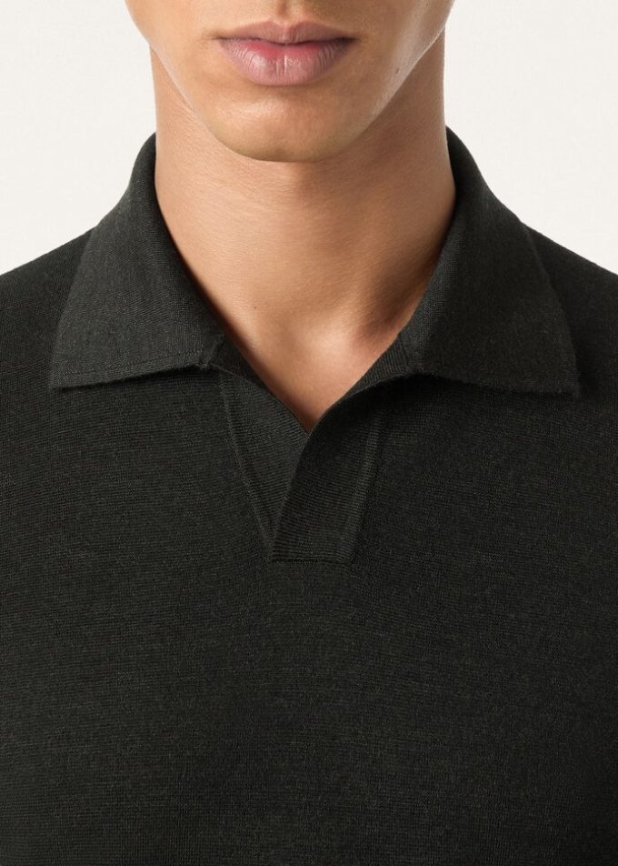 Buttonless Polo-shirt Buttonless Polo-shirt