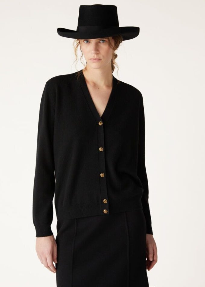 Classic Cardigan Classic Cardigan