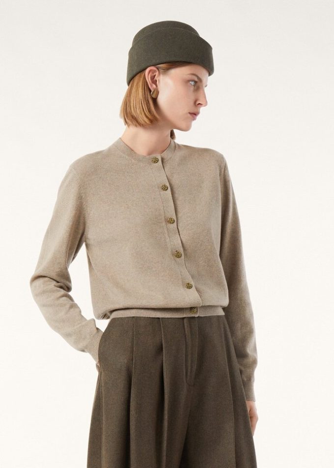 Classic Cardigan Classic Cardigan