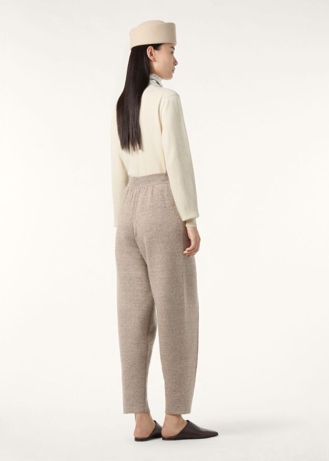 Classic Cardigan Classic Cardigan