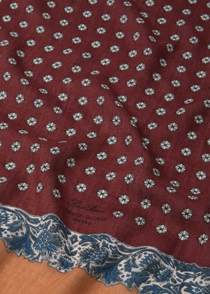 Cornice di Cardi Foulard 60×60 Cornice di Cardi Foulard 60×60