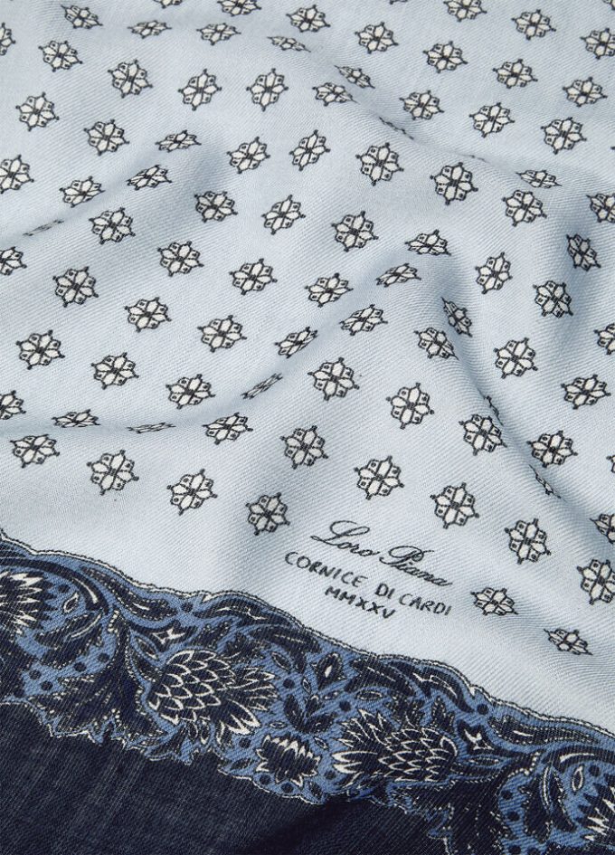 Cornice di Cardi Foulard 60×60 Cornice di Cardi Foulard 60×60