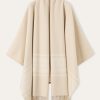 Daisy Cape Daisy Cape