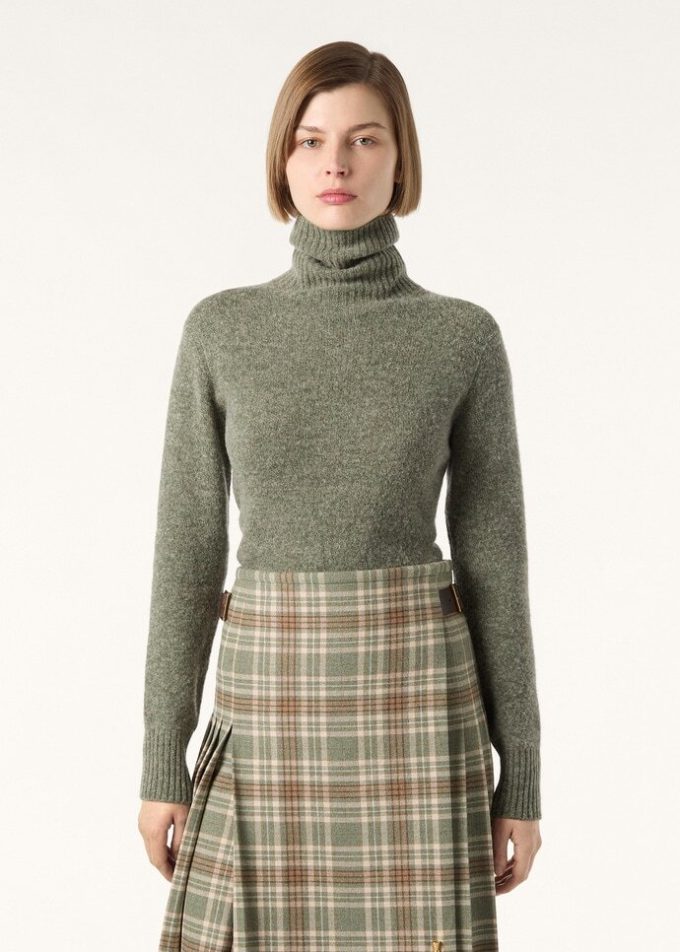 Drumoak Sweater Drumoak Sweater