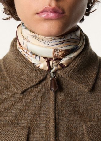 Gioco Delle Eccellenze 60 x 60 Foulard Gioco Delle Eccellenze 60 x 60 Foulard