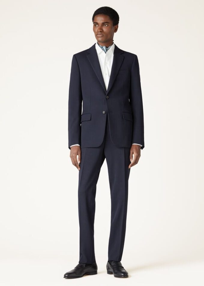 International Suit International Suit