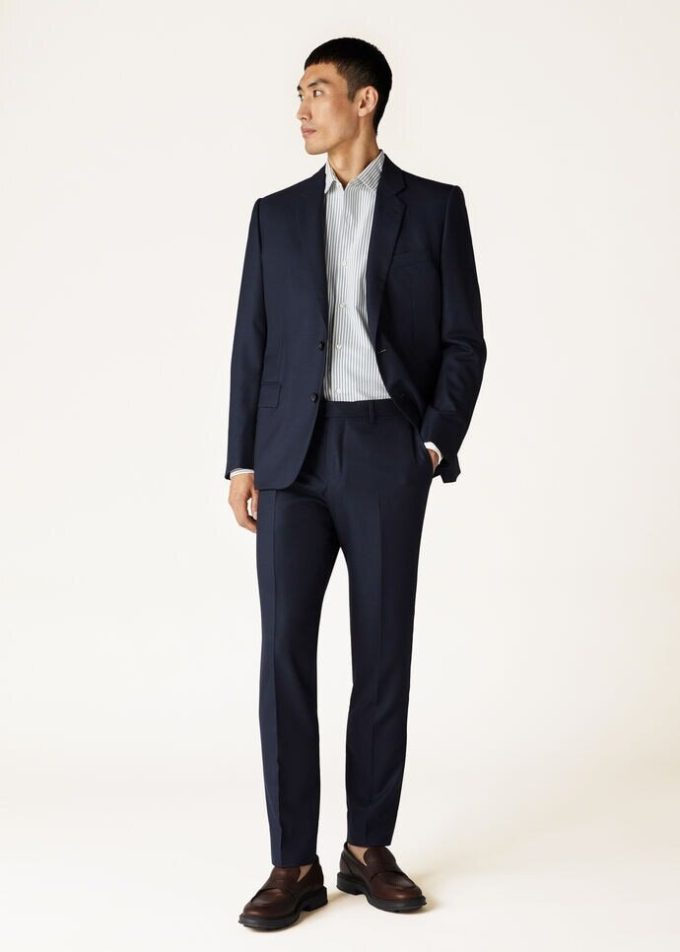 International Suit International Suit