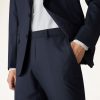 International Suit International Suit