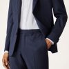 International Suit International Suit