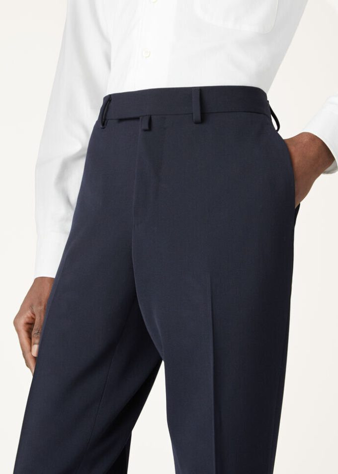 International Suit International Suit