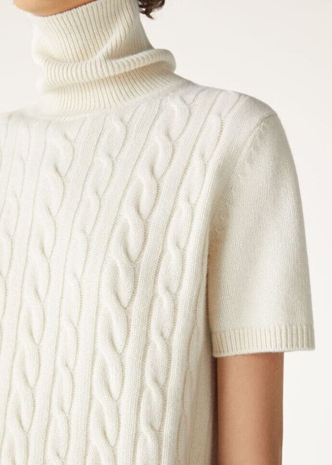 Jubilee Turtleneck Jubilee Turtleneck