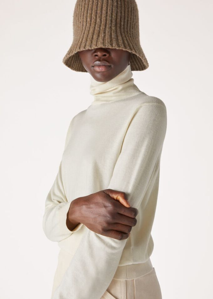 Jubilee Turtleneck Jubilee Turtleneck