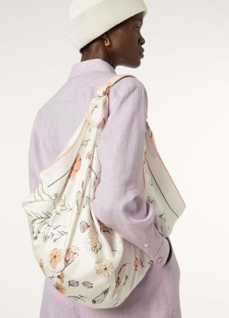 L’Arte Delle Fibre Dei Fiori Foulard 90×90 L’Arte Delle Fibre Dei Fiori Foulard 90×90