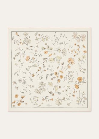 L’Arte Delle Fibre Dei Fiori Foulard 90×90 L’Arte Delle Fibre Dei Fiori Foulard 90×90