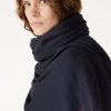 Maxi Crest Stole Maxi Crest Stole