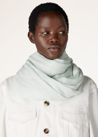 Maxi Crest Stole Maxi Crest Stole