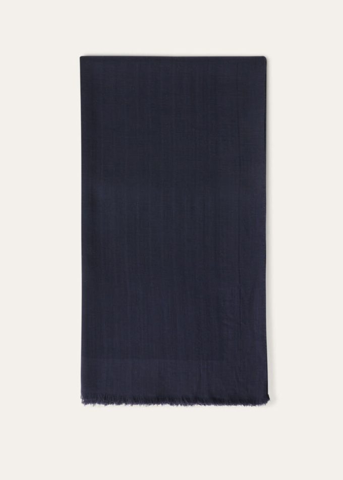 Maxi Crest Stole Maxi Crest Stole