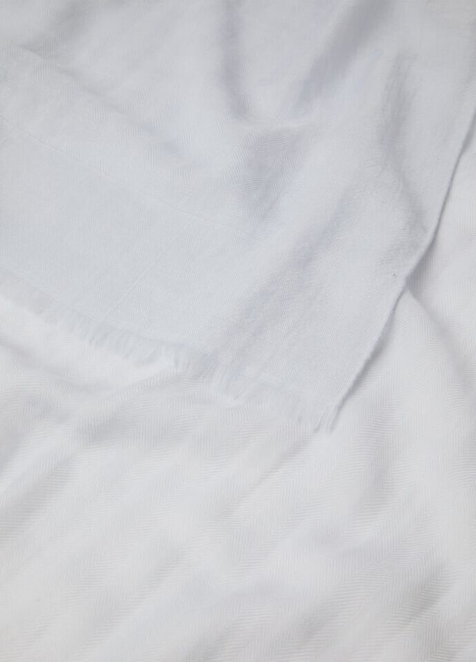 Maxi Crest Stole Maxi Crest Stole