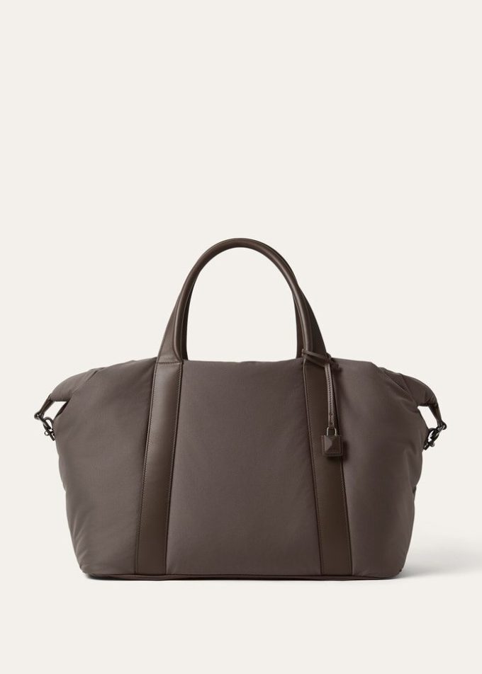 Medium Wind Duffle Bag Medium Wind Duffle Bag
