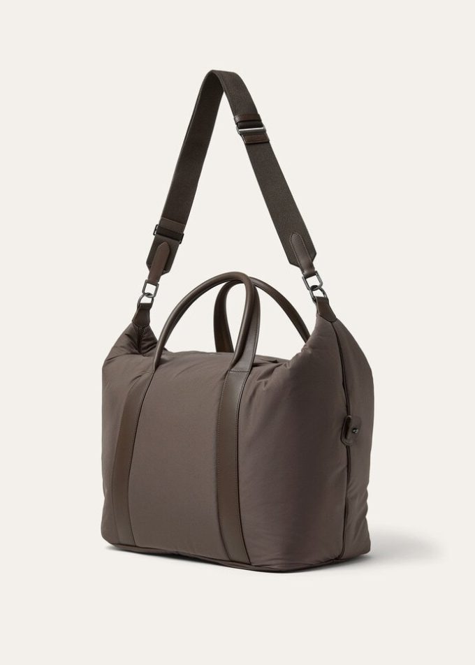 Medium Wind Duffle Bag Medium Wind Duffle Bag