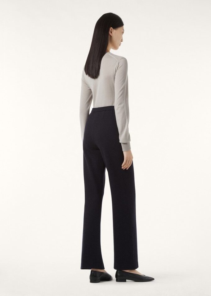 Neo Piuma Crewneck Neo Piuma Crewneck