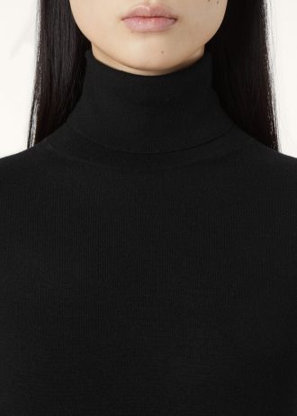 Neo Piuma Turtleneck