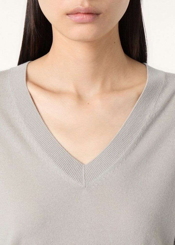 New Piuma V-Neck New Piuma V-Neck