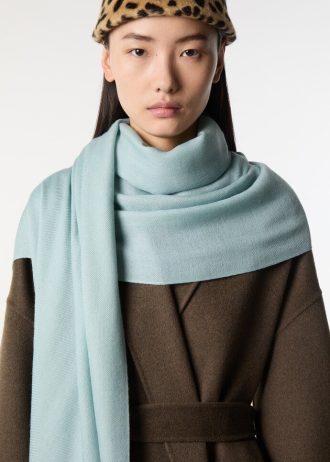 Opposite Duo Scarf Opposite Duo Scarf