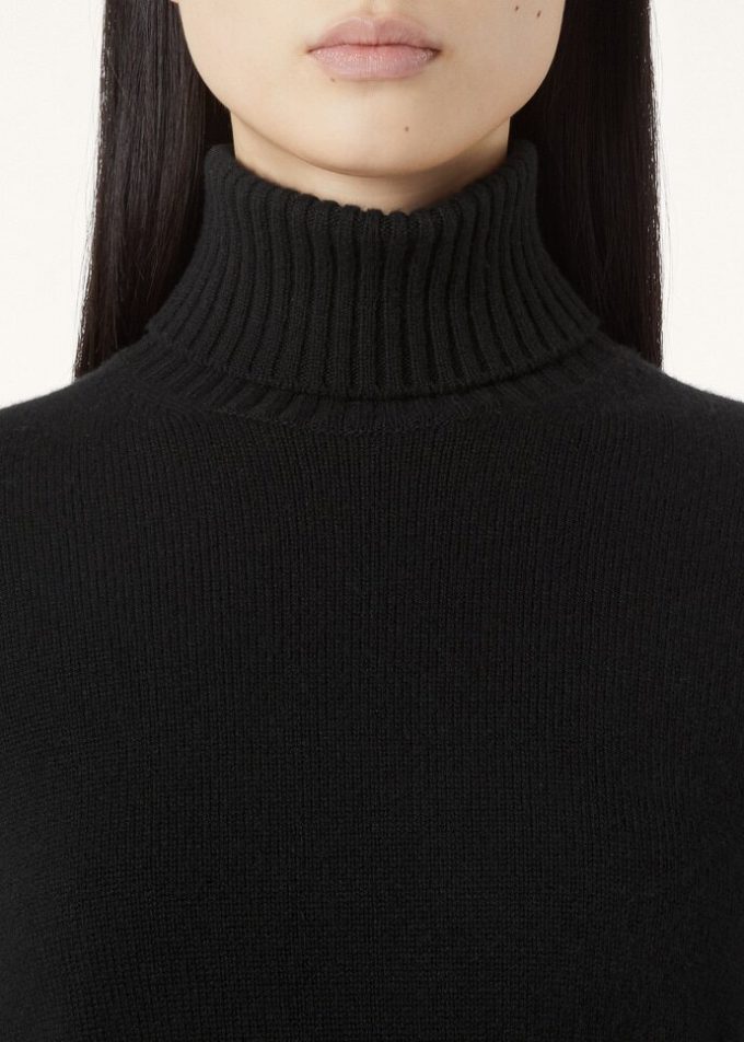Parksville Turtleneck Parksville Turtleneck