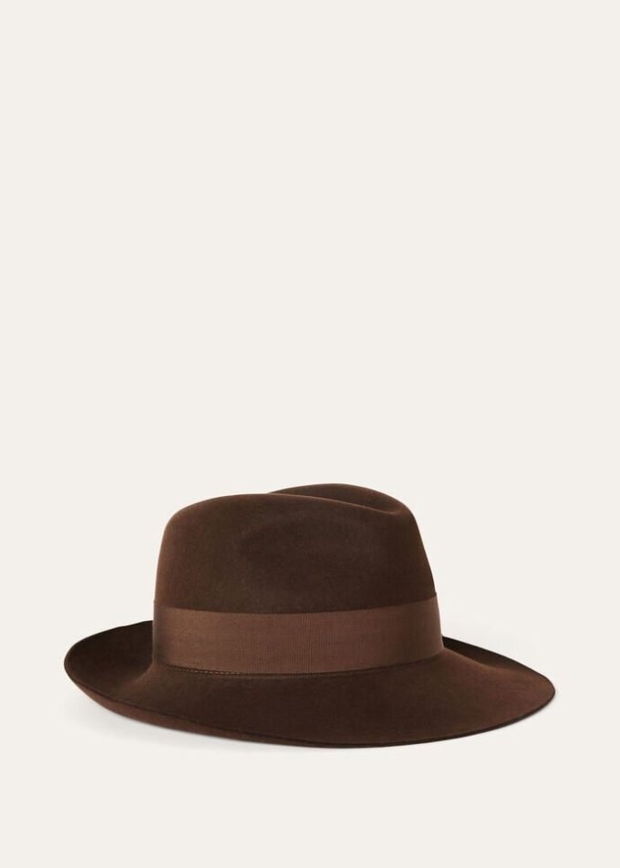 Pier Hat Pier Hat