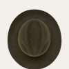 Pier Hat Pier Hat