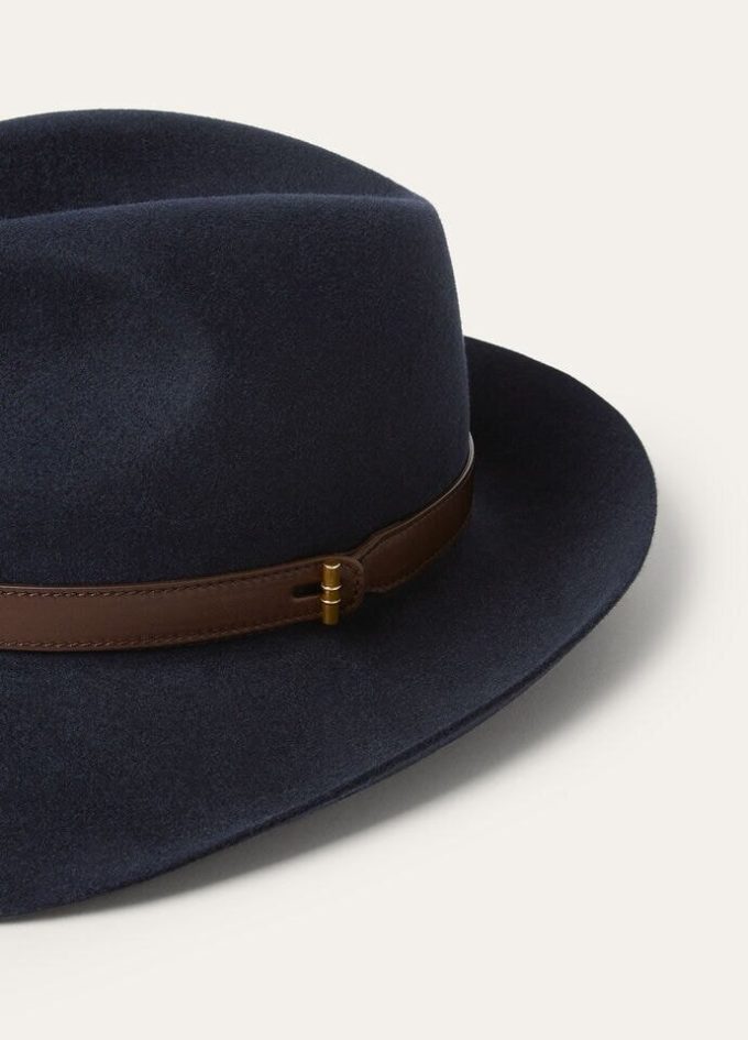 Pier Hat Pier Hat