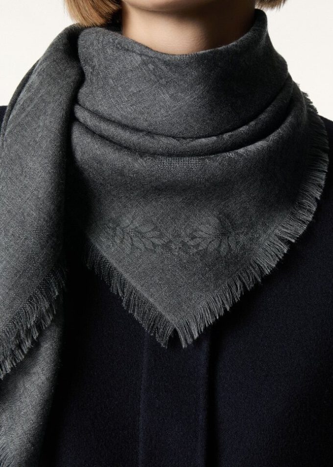 Punjab Foulard 90 x 90 Punjab Foulard 90 x 90