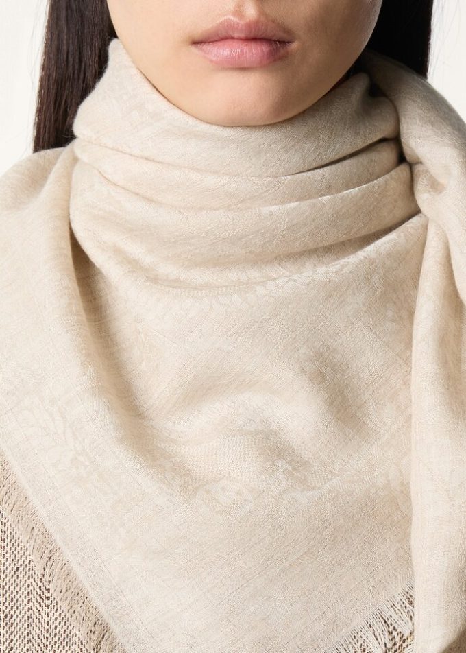 Punjab Foulard 90 x 90 Punjab Foulard 90 x 90
