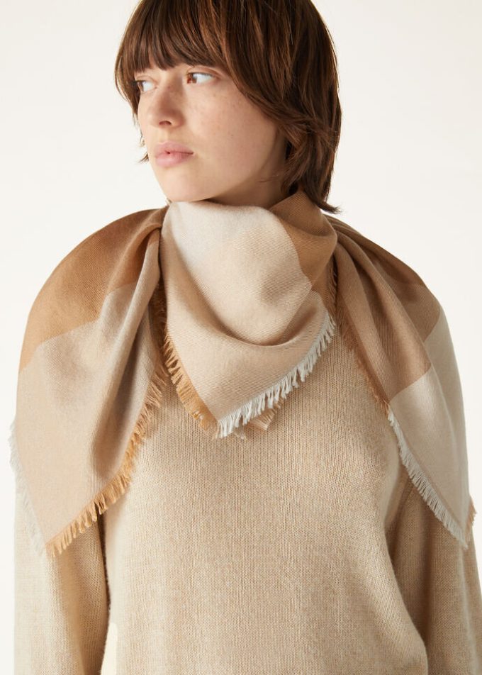 Quadrilatero del Silenzio Foulard 90×90 Quadrilatero del Silenzio Foulard 90×90