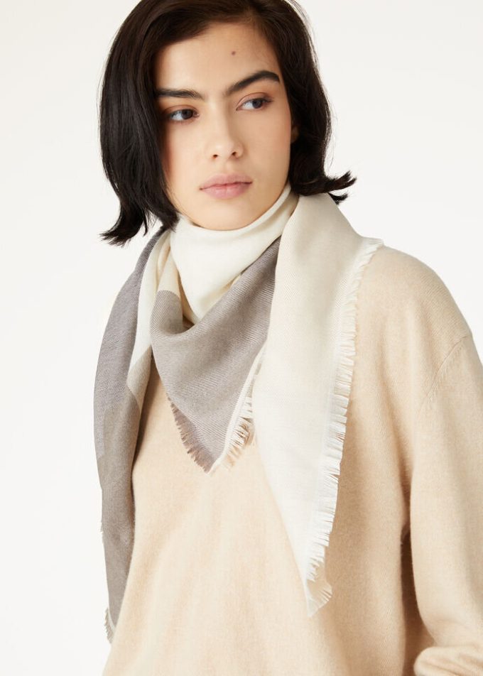 Quadrilatero del Silenzio Foulard 90×90 Quadrilatero del Silenzio Foulard 90×90