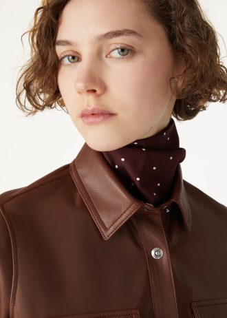 Triangle Scarf 90×60 Triangle Scarf 90×60