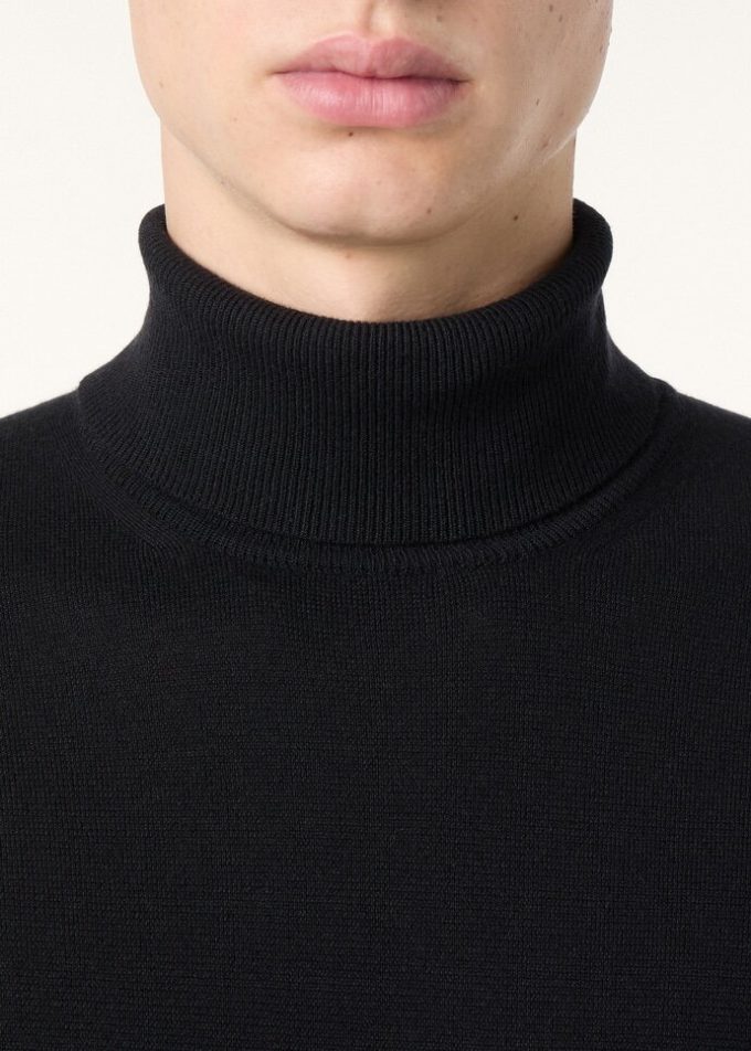 Turtleneck Turtleneck
