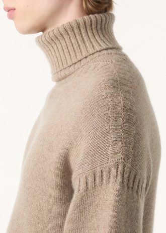 Tyne Turtleneck Tyne Turtleneck