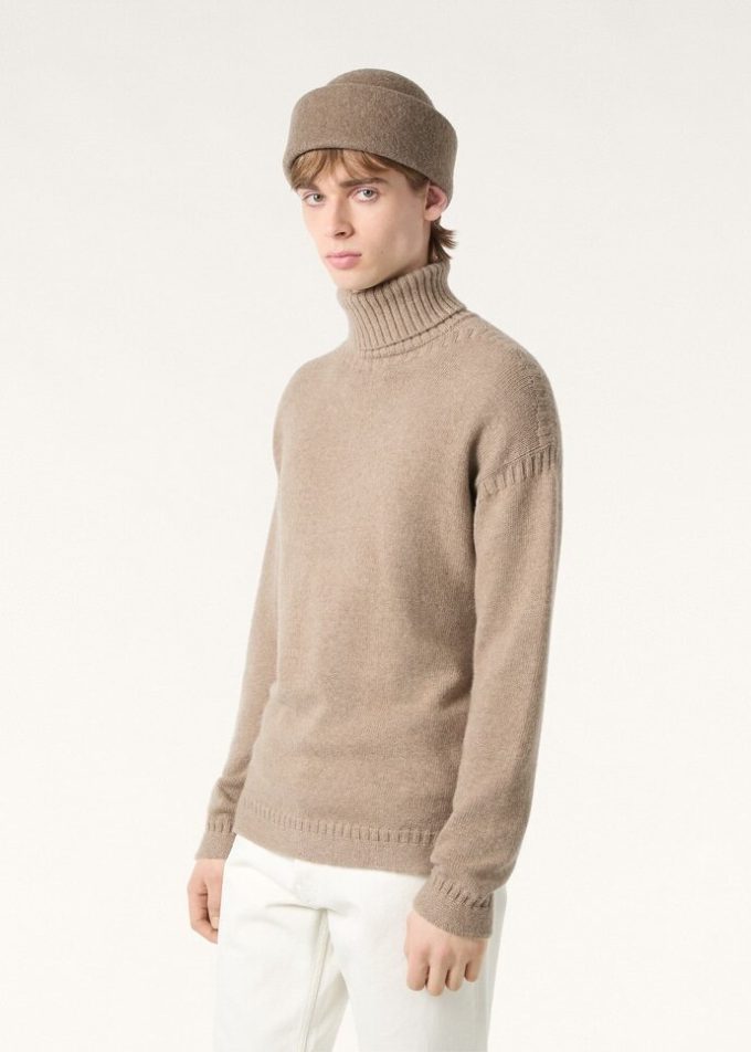 Tyne Turtleneck Tyne Turtleneck
